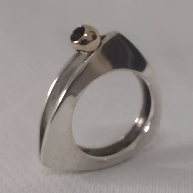 anillo exclusivo con un toque magico's photo #1